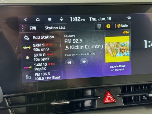 Used 2025 Kia Sportage EX FWD image 30