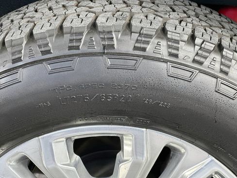 Used 2022 GMC Sierra 2500 Denali AWD/4WD image 30