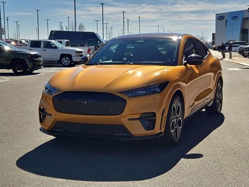 Used 2021 Ford Mustang Mach-E GT image 1