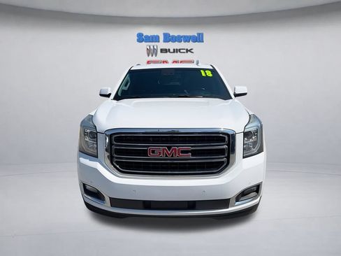 Certified 2018 GMC Yukon SLT AWD/4WD image 4
