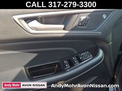 Used 2020 Ford Edge Titanium AWD/4WD image 15