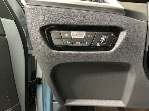 New 2026 BMW 330i Sedan w/ M Sport Package image 18