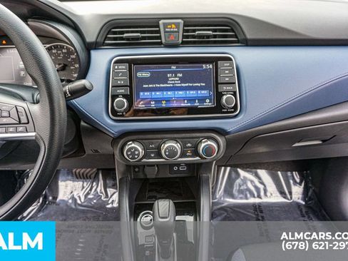 Used 2025 Nissan Versa SV w/ Trunk Package image 38