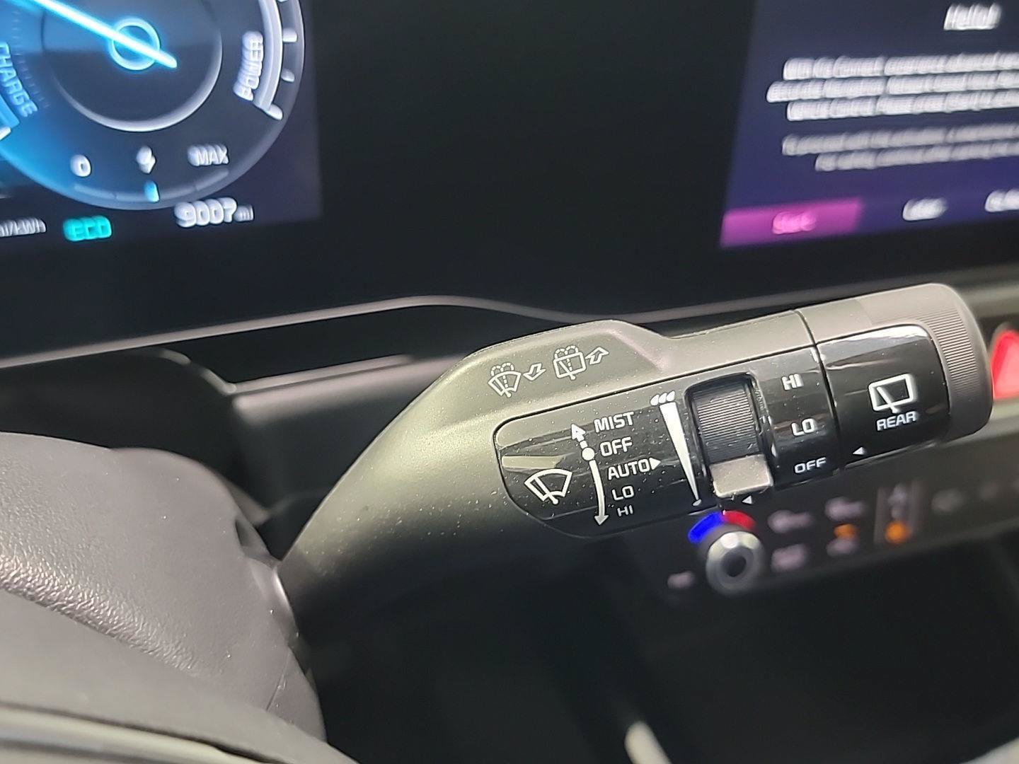 Certified 2025 Kia Niro Wind w/ Wind Preserve Package FWD image 28