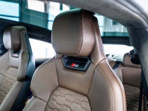 Used 2024 Audi RS e-tron GT w/ Carbon Performance Package image 39