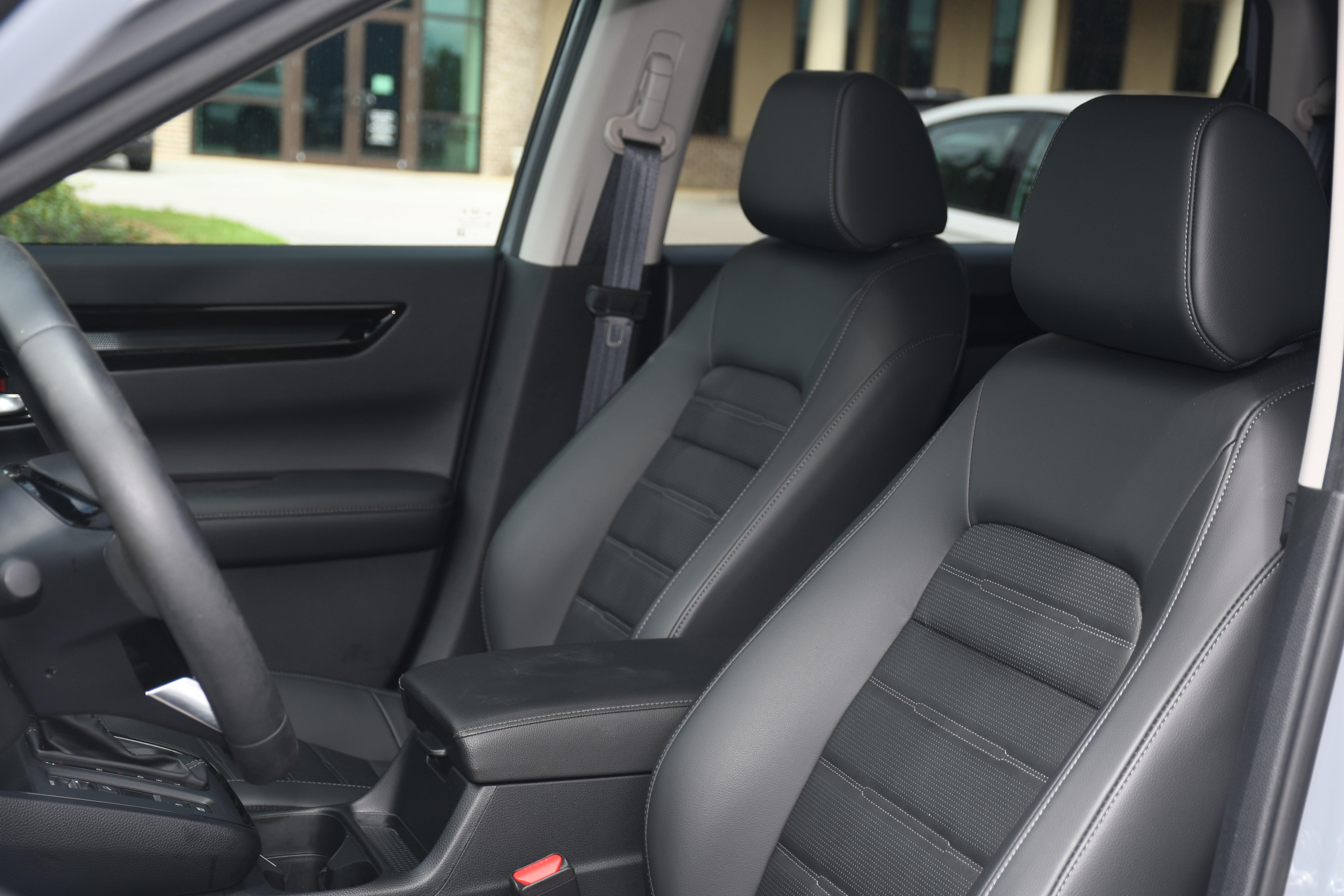 Used 2024 Honda CR-V EX-L image 13