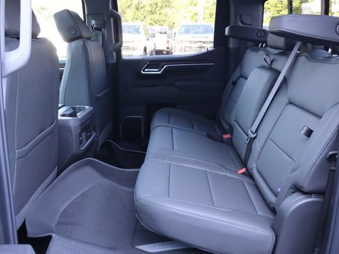 New 2026 Chevrolet Silverado 1500 RST w/ Redline Edition AWD/4WD image 19