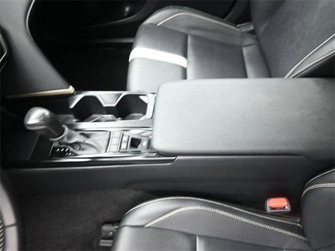 Certified 2025 Toyota Camry SE image 31