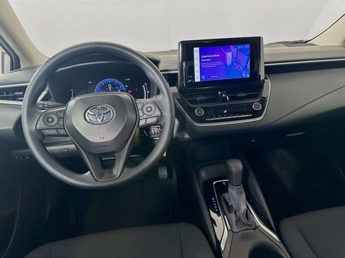 Used 2026 Toyota Corolla LE image 22