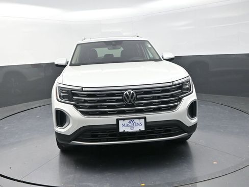 New 2026 Volkswagen Atlas SEL AWD/4WD image 2