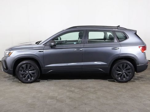 Used 2024 Volkswagen Taos S FWD image 17