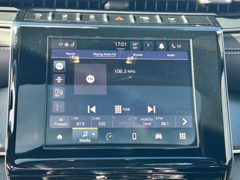 Used 2024 Jeep Grand Cherokee L Altitude image 15