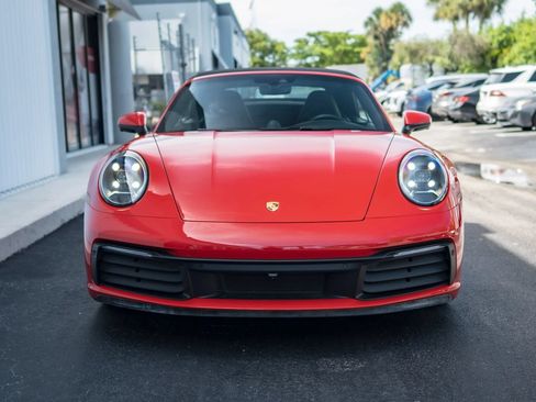 Used 2022 Porsche 911 Carrera w/ Premium Package RWD image 2