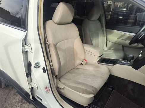Used 2013 Subaru Outback 2.5i Premium image 22