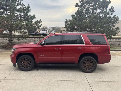 Used 2015 Chevrolet Tahoe LTZ AWD/4WD image 4