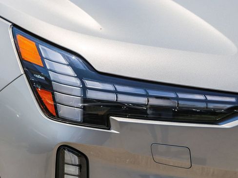 New 2025 Volvo EX90 Ultra image 4