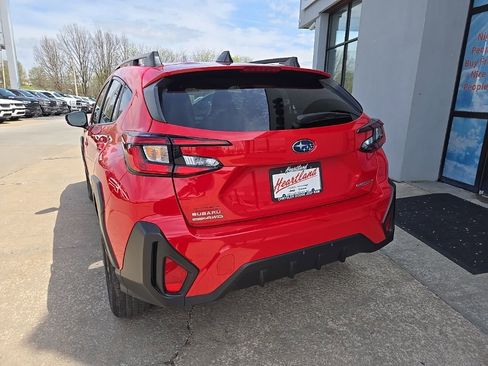 Used 2025 Subaru Crosstrek 2.0i Premium AWD/4WD image 8