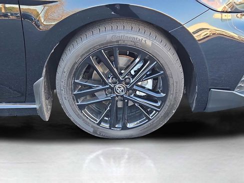 Used 2026 Toyota Camry SE image 31