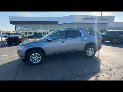 Certified 2020 Chevrolet Traverse LT image 5