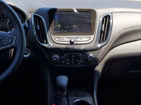 Used 2024 Chevrolet Equinox RS AWD/4WD image 25