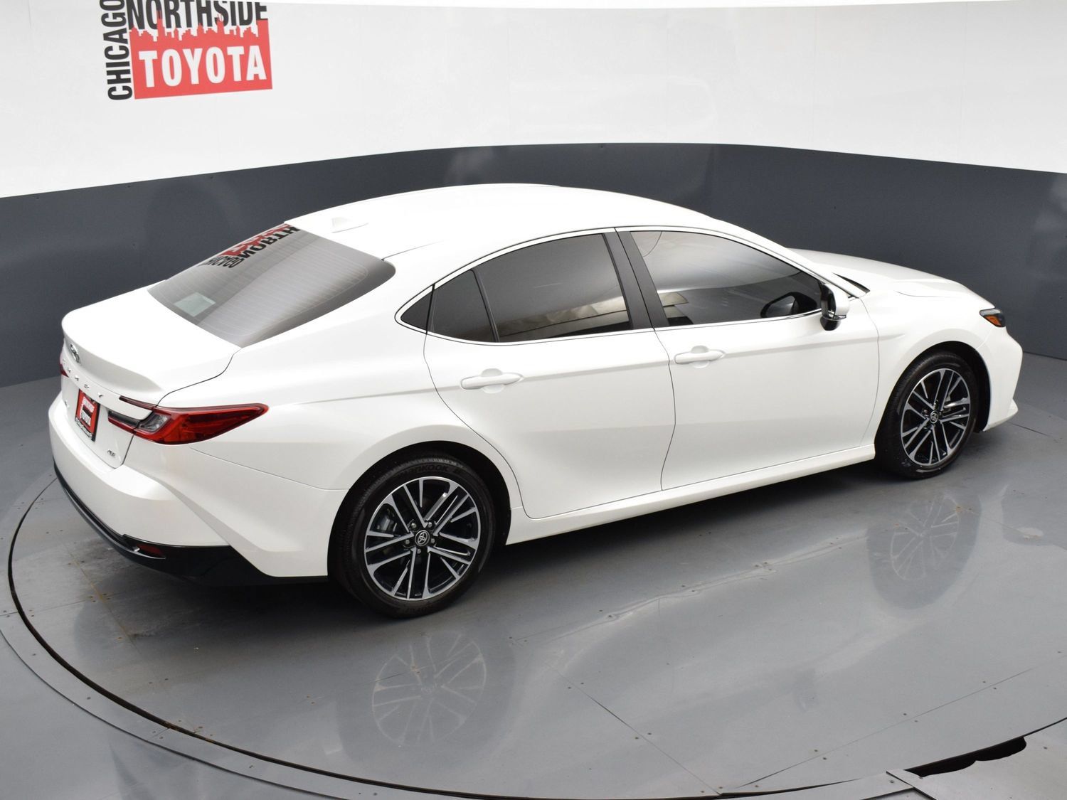 Used 2026 Toyota Camry XLE FWD image 21
