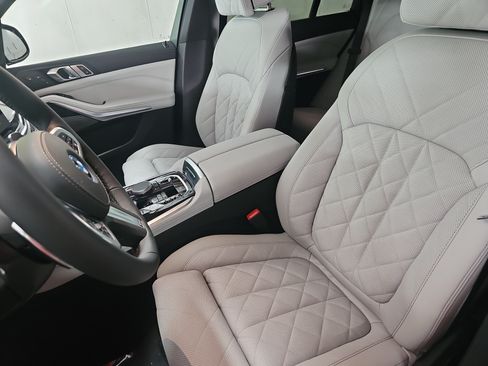 New 2026 BMW X5 xDrive50e w/ M Sport Package AWD/4WD image 15