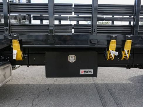 Used 2027 Ford F650 2WD Regular Cab Super Duty image 7