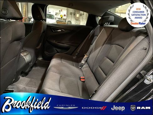 Used 2023 Chevrolet Malibu LS image 17