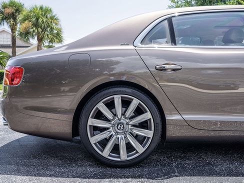 Used 2015 Bentley Flying Spur W12 AWD/4WD image 10
