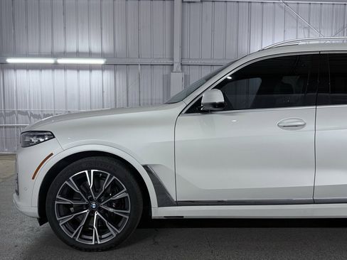 Used 2021 BMW X7 xDrive40i w/ Premium Package 2 image 16