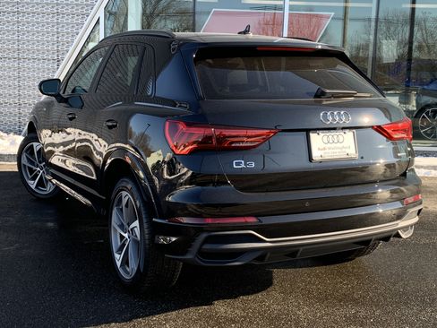 New 2025 Audi Q3 2.0T Premium image 3