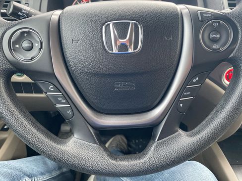 Used 2016 Honda Pilot LX image 19