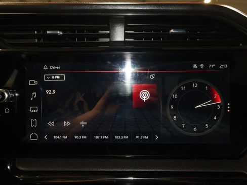 Used 2024 GMC Sierra 2500 AT4 w/ AT4 Premium Plus Package AWD/4WD image 13