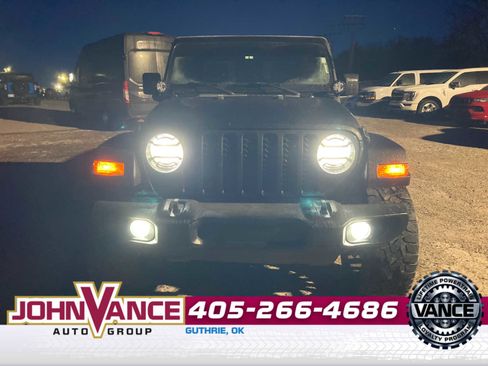 Used 2020 Jeep Gladiator Sport w/ Quick Order Package 24S image 8
