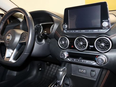 Used 2021 Nissan Sentra SR image 54