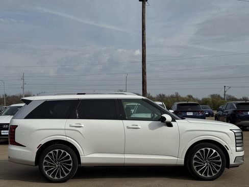 New 2026 Hyundai Palisade Calligraphy image 3