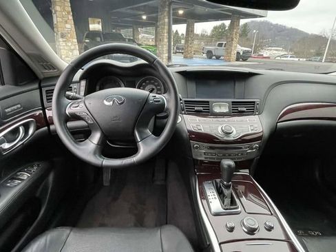 Used 2015 INFINITI Q70 3.7 image 12