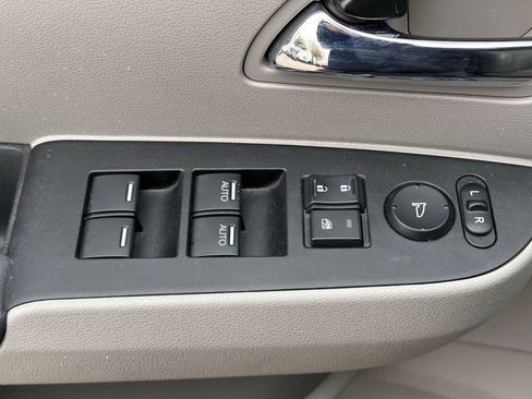 Used 2016 Honda Odyssey EX-L image 22