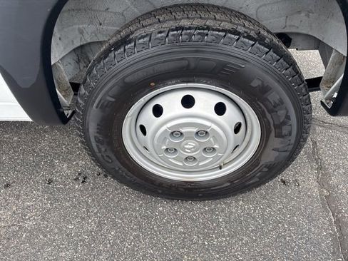 Used 2023 RAM ProMaster 2500 FWD image 23