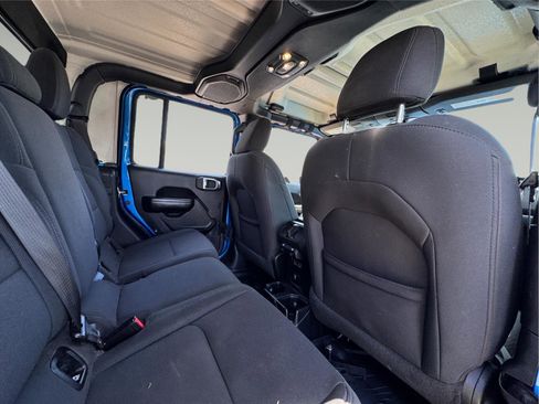 Used 2021 Jeep Gladiator Sport AWD/4WD image 25
