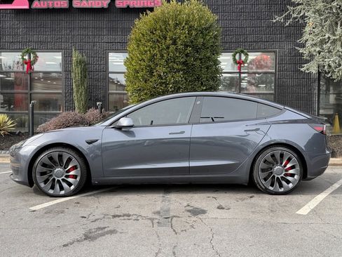 Used 2021 Tesla Model 3 Performance image 9