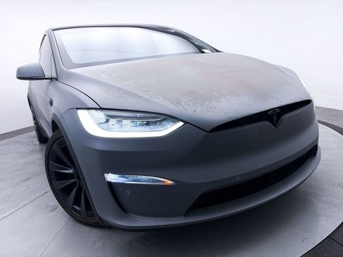 Used 2022 Tesla Model X image 7