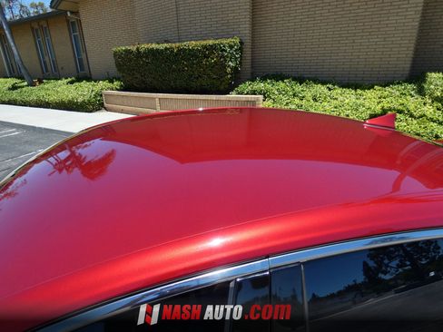 Used 2022 Genesis G70 2.0T RWD image 18
