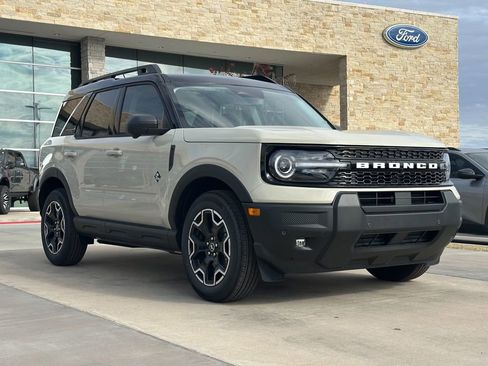 New 2025 Ford Bronco Sport Outer Banks w/ Outer Banks Tech Package+ image 50