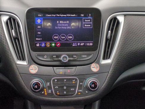 Used 2023 Chevrolet Malibu LT image 14