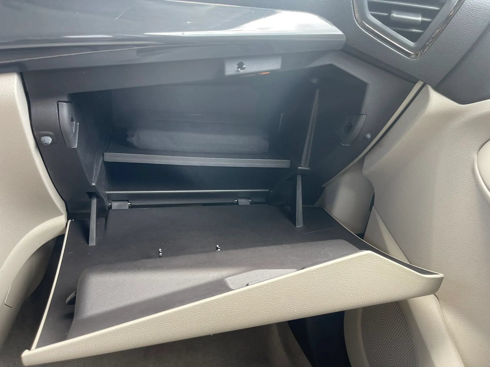 Used 2014 Ford Escape Titanium FWD image 22