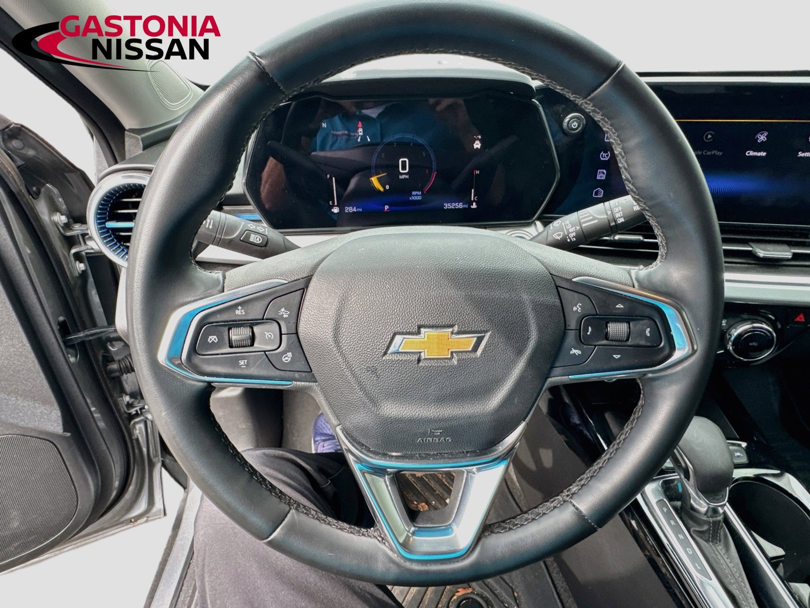 Used 2025 Chevrolet Trax LT w/ Driver Confidence Package FWD image 14