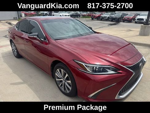 Used 2021 Lexus ES 350 w/ Premium Package FWD image 2