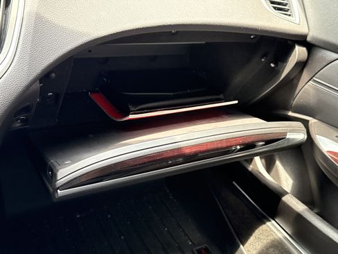 Used 2015 Acura TLX w/ Technology Package FWD image 25