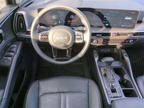 Used 2024 Kia Sorento X-Line EX image 14